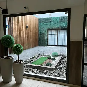 https://rivadavia-departamentos.hotelsmendoza.com