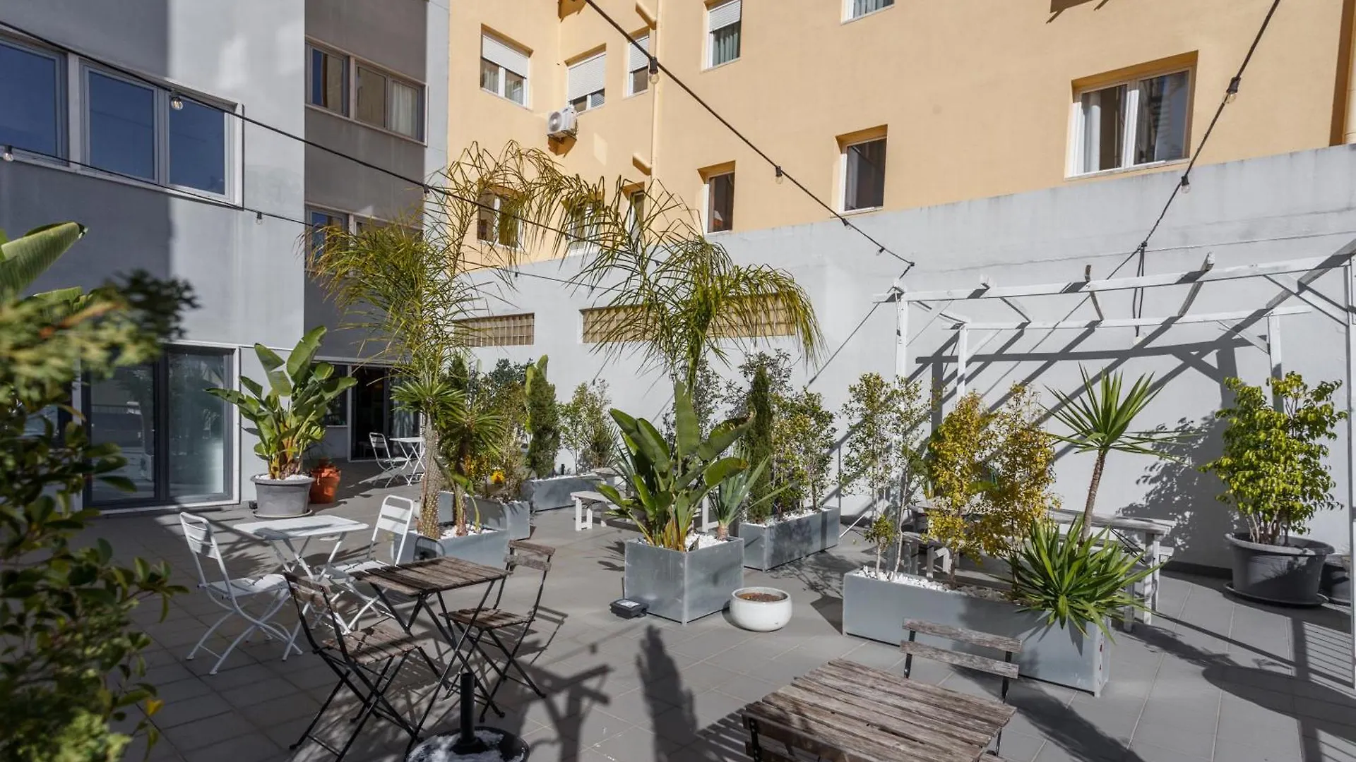 Apartment Mojito Breeze In Lisbon By Misha'S Place 3C Portugal