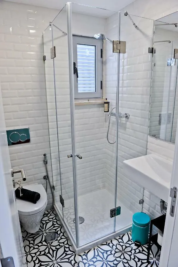 Apartment Mojito Breeze In Lisbon By Misha'S Place 3C Portugal
